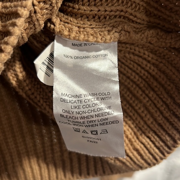 QUINCE Fisherman Crew Sweater - Picture 9 of 11